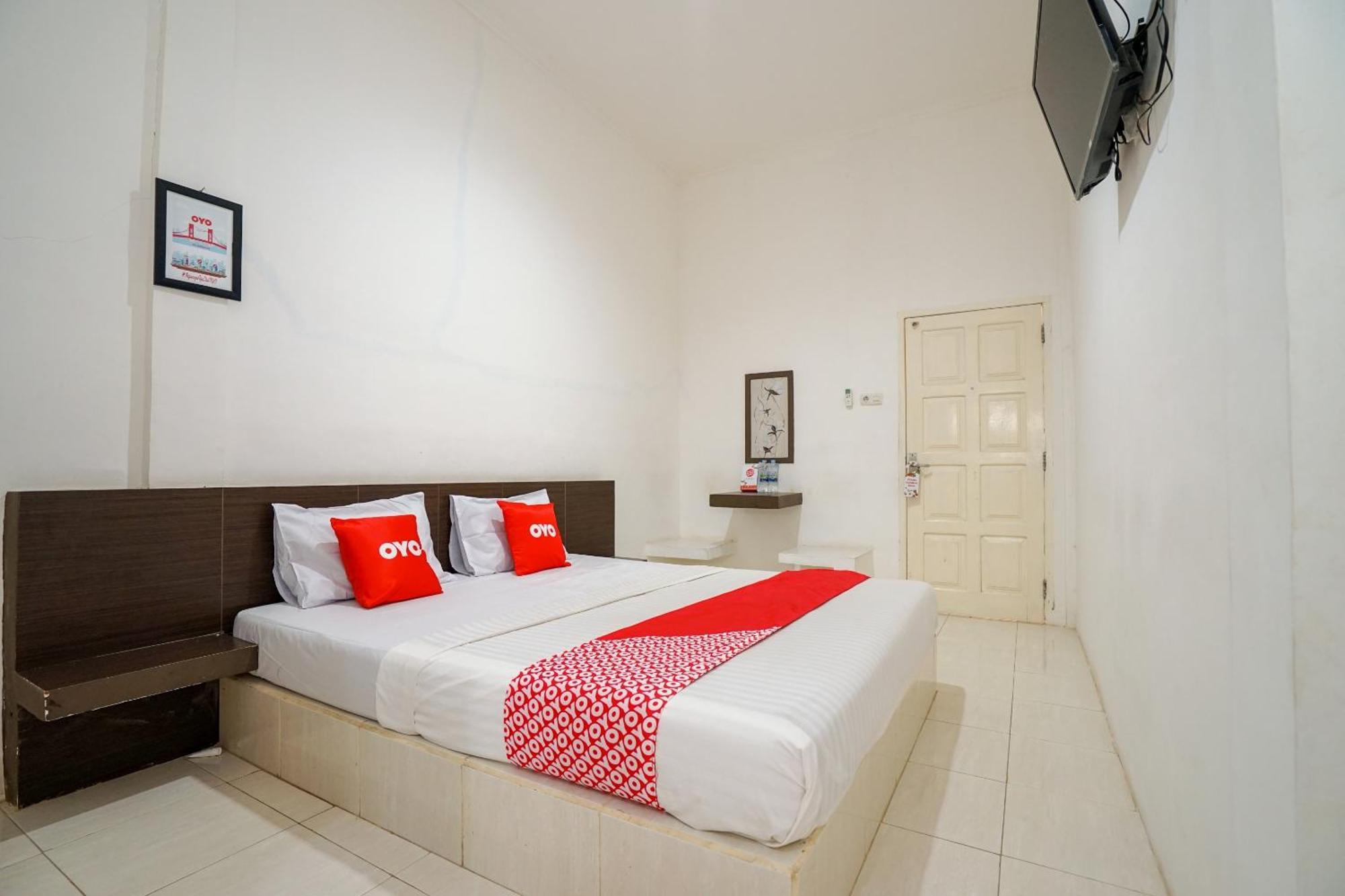 Super Oyo 1868 Penginapan Sekip Palembang Zewnętrze zdjęcie